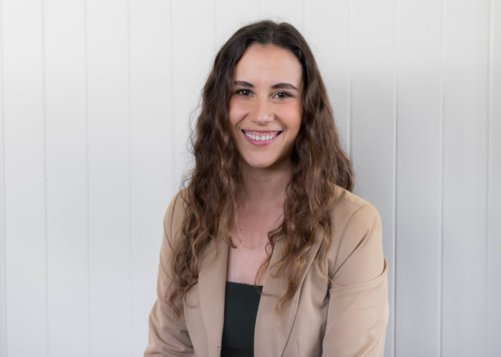 Peta Bilton headshot
