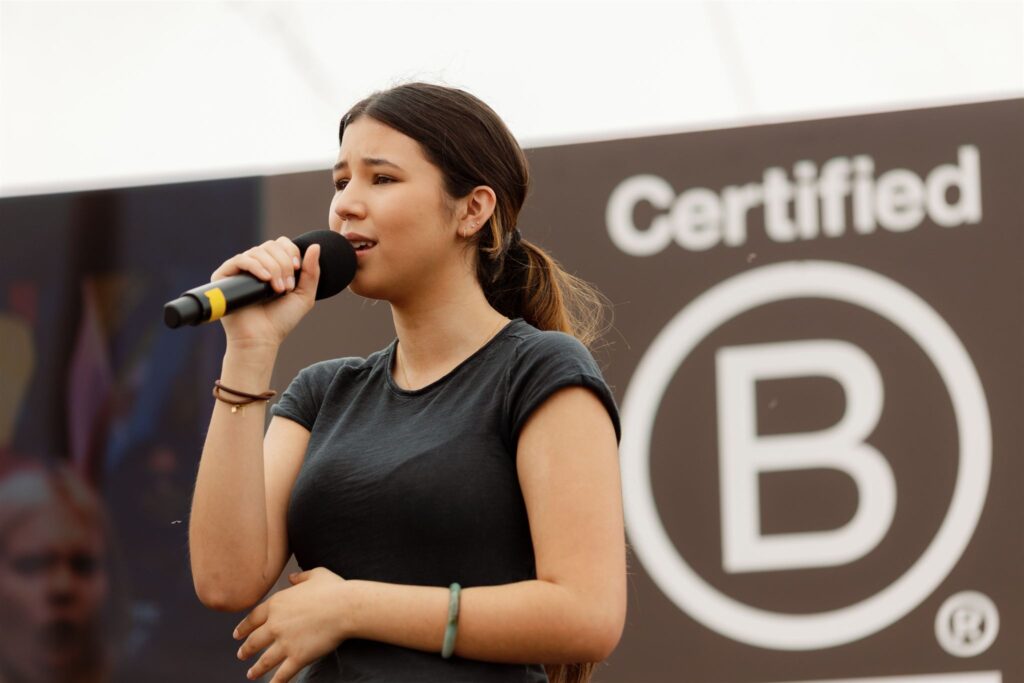 Ruby Rodgers singing to the audience